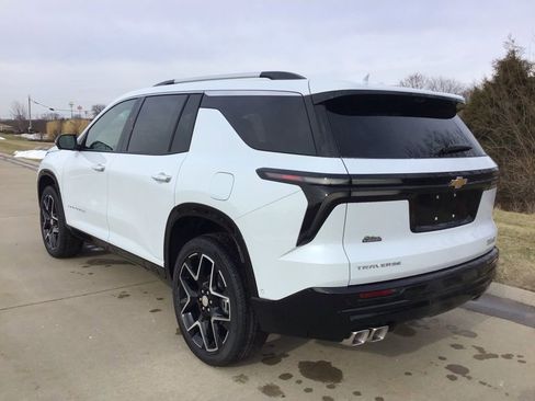 New 2026 Chevrolet Traverse High Country image 4