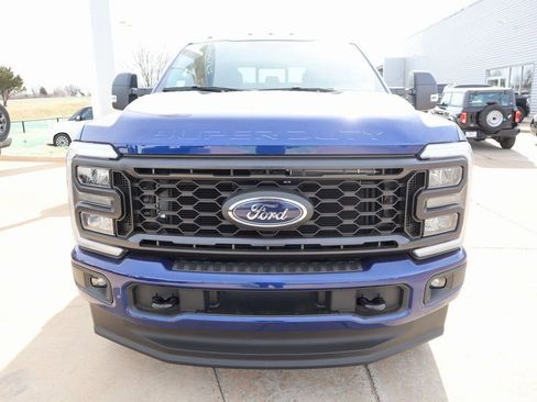 New 2026 Ford F250 XL w/ STX Appearance Package AWD/4WD image 9