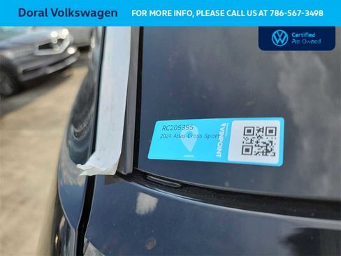 Certified 2024 Volkswagen Atlas Cross Sport SE w/ Panoramic Sunroof Package image 34