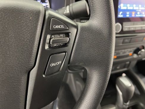 Used 2024 Nissan Frontier S AWD/4WD image 22
