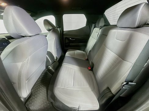 Certified 2024 Hyundai Santa Cruz SE FWD image 14