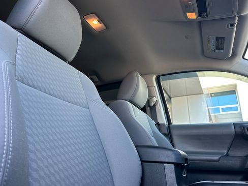 Certified 2020 Toyota Tacoma SR w/ SR Convenience Package RWD image 16