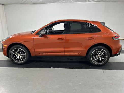 Certified 2023 Porsche Macan Turbo AWD/4WD image 6