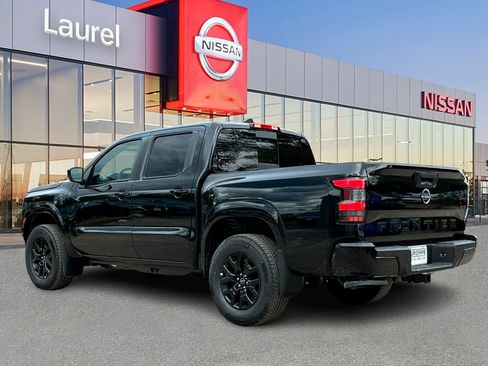 New 2026 Nissan Frontier SV w/ Tow Package AWD/4WD image 3