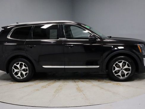 Used 2021 Kia Telluride EX w/ Towing Package image 13