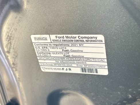 Used 2021 Ford Explorer XLT RWD image 31