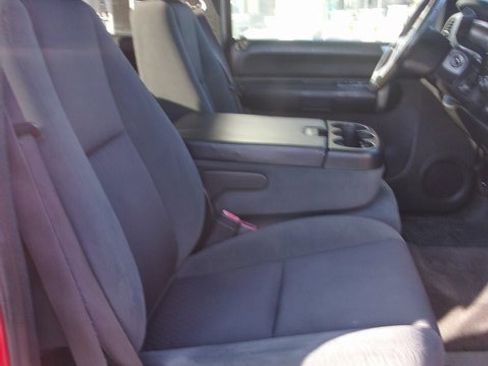 Used 2009 Chevrolet Silverado 2500 LT w/ Exterior Plus Package image 24