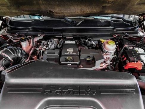 Used 2019 RAM 3500 Laramie image 7