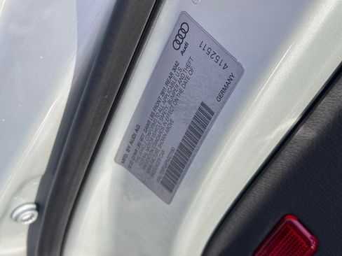 Used 2023 Audi A6 3.0T allroad Premium Plus w/ Executive Package image 22