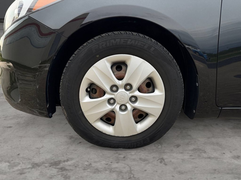 Used 2018 Kia Forte LX FWD image 9