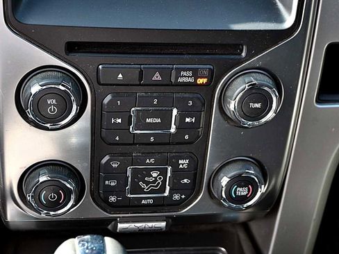 Used 2014 Ford F150 FX4 w/ Equipment Group 402A Luxury image 23