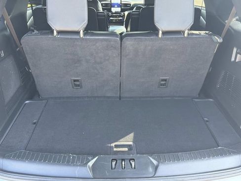 Used 2022 Ford Explorer ST w/ Equipment Group 401A AWD/4WD image 23