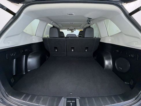 Used 2020 Subaru Forester Limited image 16