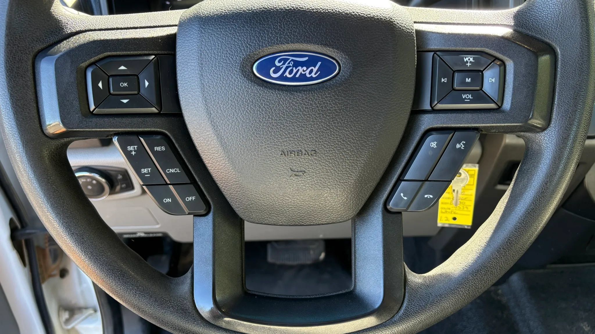 Used 2019 Ford F250 XL w/ Power Equipment Group AWD/4WD image 18