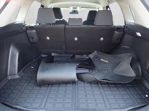 Certified 2023 Toyota RAV4 LE AWD/4WD image 8