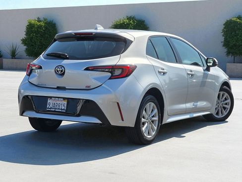Used 2024 Toyota Corolla SE image 9