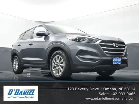 Used 2018 Hyundai Tucson SE w/ Cargo Package image 14