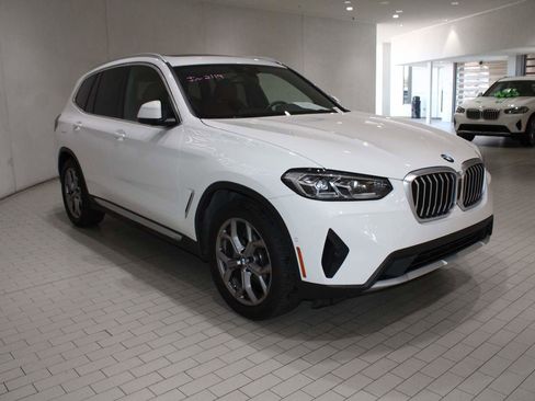 Certified 2024 BMW X3 sDrive30i w/ Convenience Package image 9