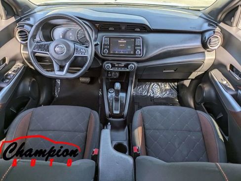 Used 2020 Nissan Kicks SR image 18