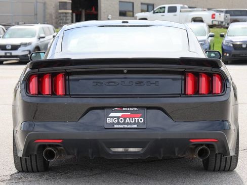 Used 2017 Ford Mustang GT Premium image 10