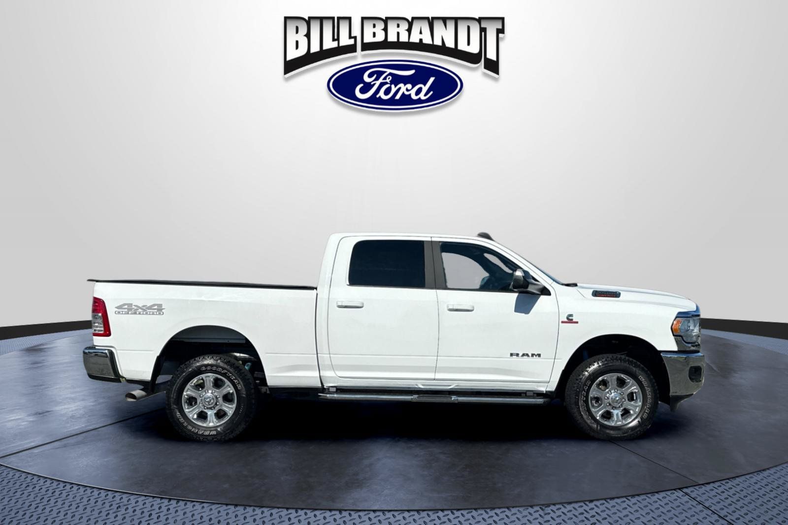 Used 2021 RAM 2500 Big Horn w/ Level 1 Equipment Group AWD/4WD image 2