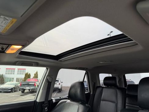 Used 2020 Toyota 4Runner SR5 Premium w/ Moonroof Package image 35