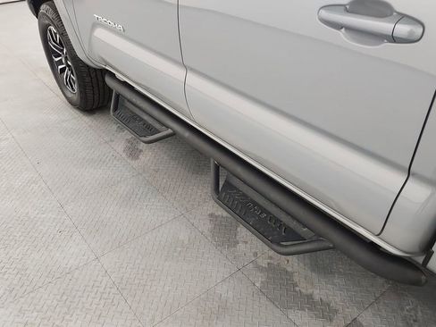 Used 2021 Toyota Tacoma TRD Sport image 25