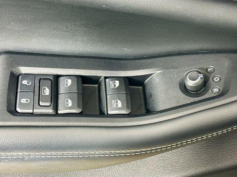 Certified 2023 Jeep Grand Cherokee Altitude AWD/4WD image 22