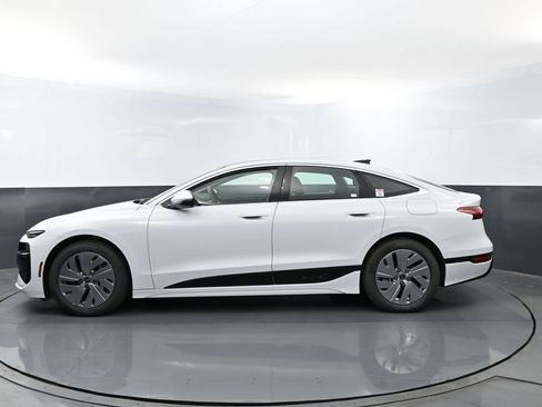 New 2025 Audi A6 e-tron Premium AWD/4WD image 24