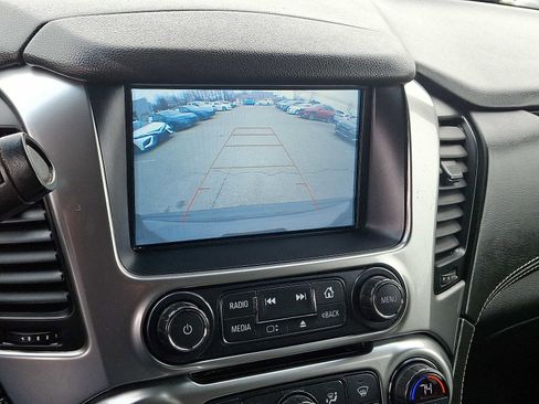 Used 2018 Chevrolet Tahoe LT image 20