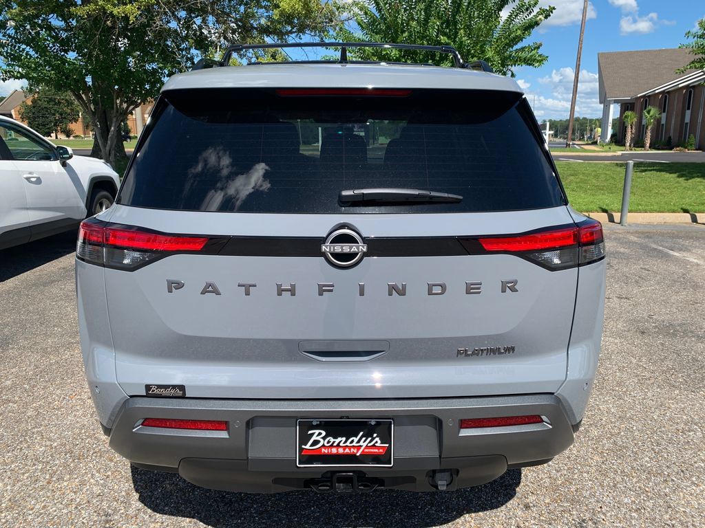New 2026 Nissan Pathfinder Platinum FWD image 5