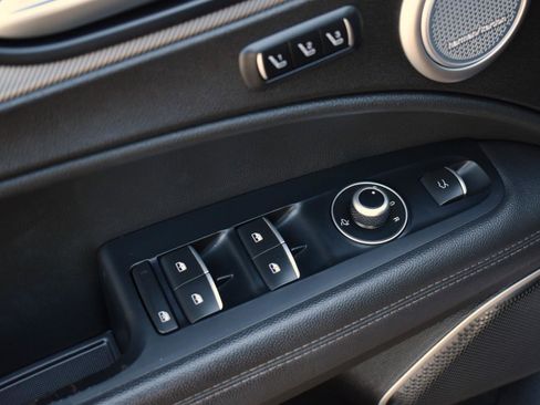 Used 2018 Alfa Romeo Stelvio Ti Sport image 24