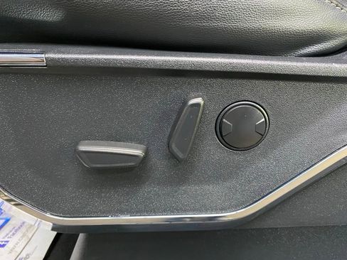 Used 2023 Ford F350 Lariat w/ Lariat Ultimate Package image 16