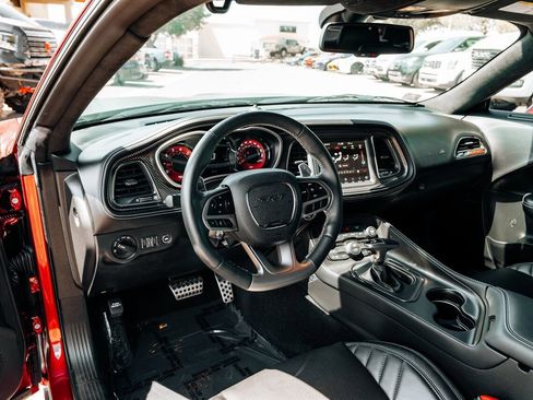 Used 2023 Dodge Challenger SRT Hellcat RWD image 18