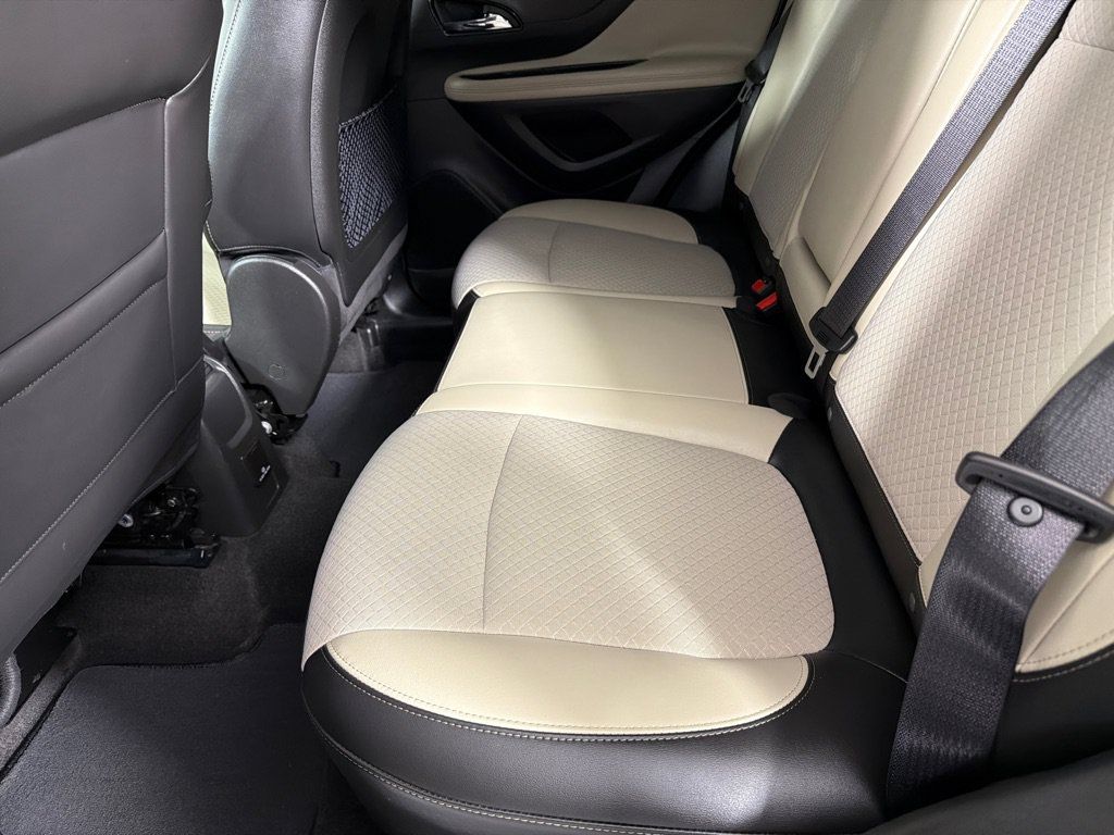 Used 2018 Buick Encore Preferred FWD image 17