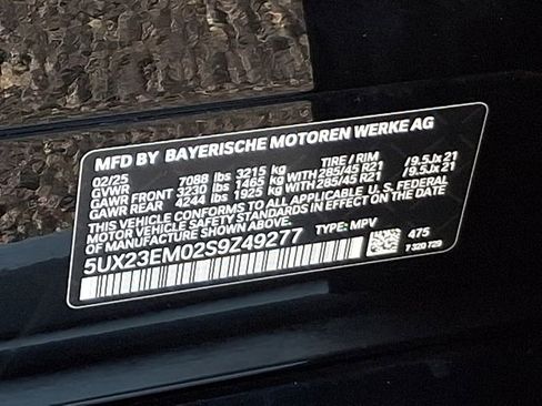 Certified 2025 BMW X7 xDrive40i w/ Premium Package image 28