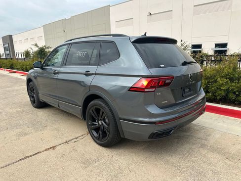 Used 2024 Volkswagen Tiguan SE R-Line AWD/4WD image 5