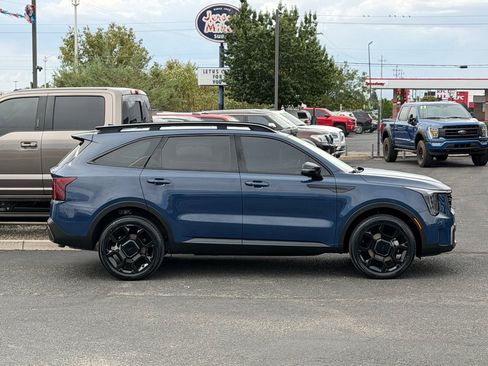 Used 2024 Kia Sorento X-Line EX AWD/4WD image 3