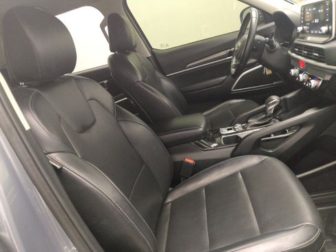 Used 2020 Kia Telluride LX AWD/4WD image 21