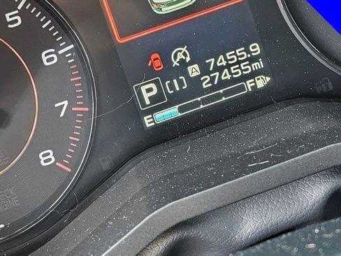 Used 2020 Subaru Crosstrek 2.0i Premium w/ Moonroof Package 2 image 12