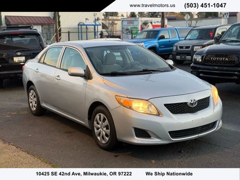 Used 2010 Toyota Corolla LE image 1