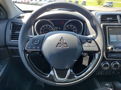 New 2026 Mitsubishi Outlander Sport LE AWD/4WD image 5