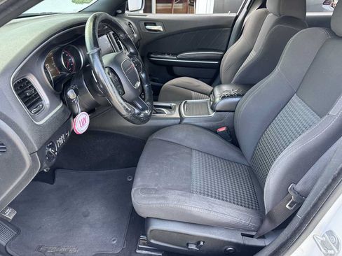 Used 2019 Dodge Charger GT RWD image 24