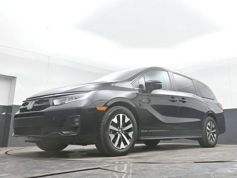 Used 2025 Honda Odyssey EX-L image 31