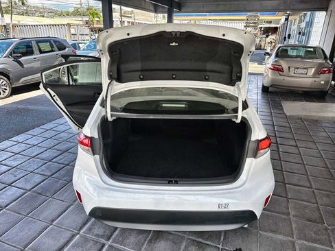 Used 2024 Toyota Corolla LE FWD image 22
