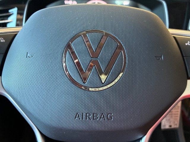 Used 2025 Volkswagen Jetta S FWD image 17