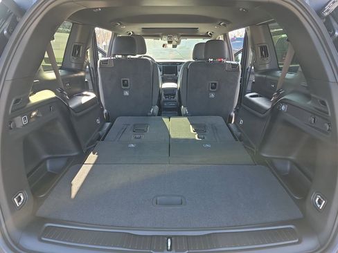 New 2026 Jeep Grand Cherokee L 4WD image 14