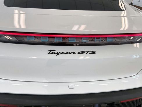 Used 2022 Porsche Taycan GTS AWD/4WD image 28