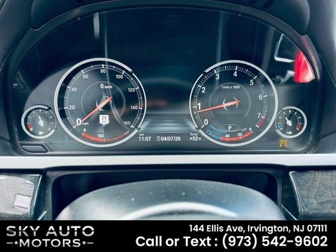 Used 2014 BMW 750Li xDrive image 24