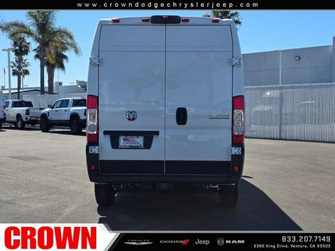Used 2026 RAM ProMaster 2500 w/ Convenience Group FWD image 6
